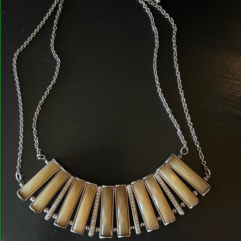 Elegant Silver and Cream Necklace